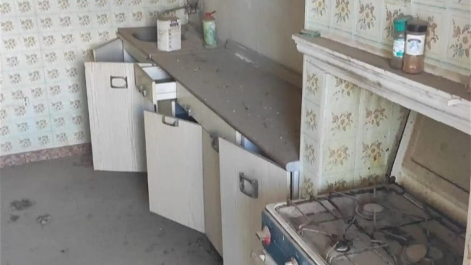 Single-family semi-detached for sale in Calle Veredas del Convento, 17, Montefrío Kitchen of Single-family semi-detached for sale in Montefrío with Terrace