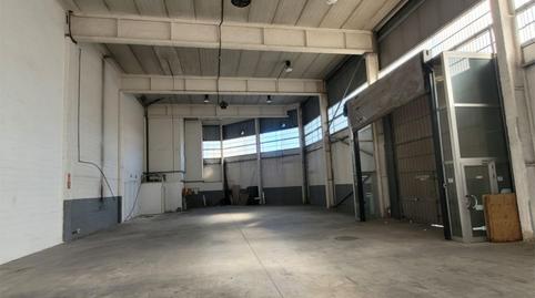 Industrial buildings to rent in Carrer de la Mare de Déu de Montserrat, 37, La Verneda, Barcelona - image 2 Photo 2 of Industrial buildings to rent in Carrer de la Mare de Déu de Montserrat, 37, La Verneda, Barcelona