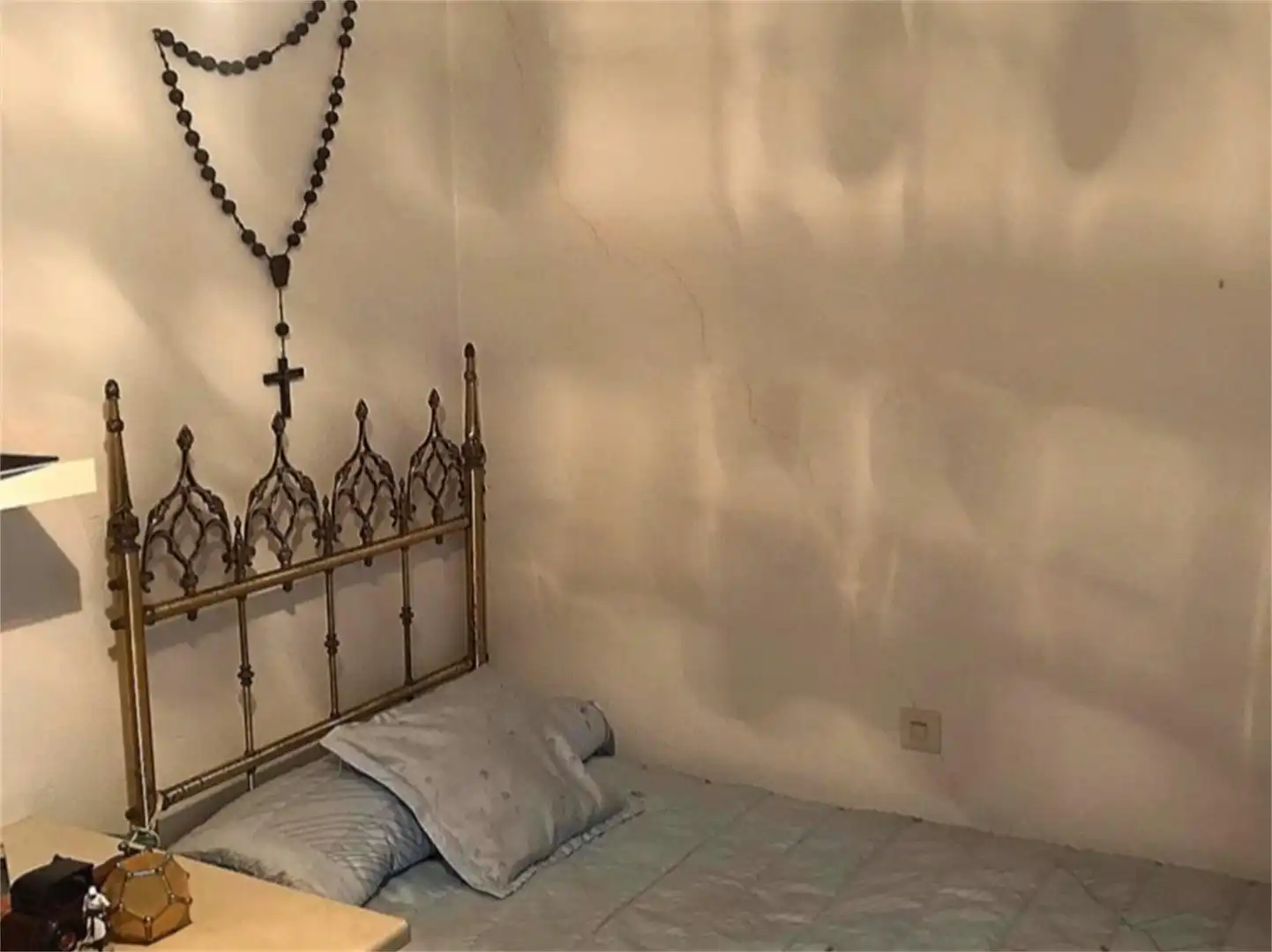 Pis en venda a Avenida Pío XII, 20, Las Torres - Guadalupe Dormitori de Pis en venda en Huelva amb Terrassa, Moblat i Balcó