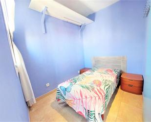 Bedroom of Flat to share in  Barcelona Capital  with Air Conditioner and Balcony