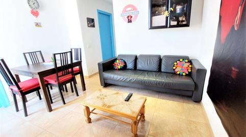 Foto 2 de Pis per a compartir a Carrer de Les Carretes, 55, El Raval, Barcelona