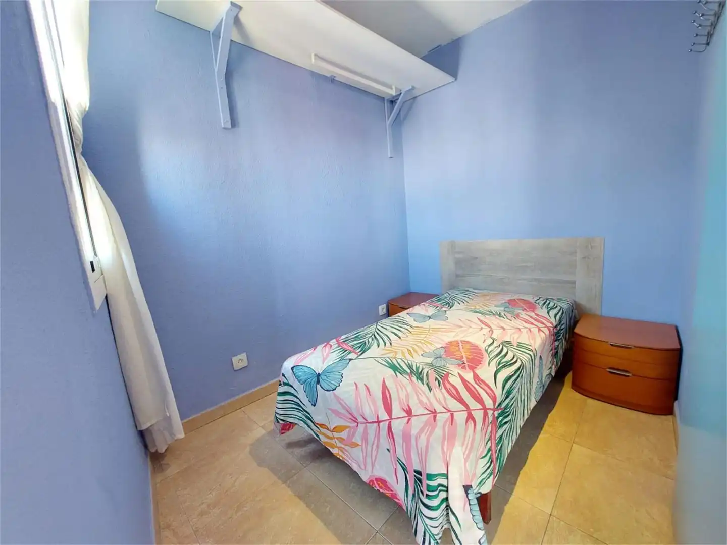 Habitació a Carrer de les Carretes, 55, El Raval Dormitori de Pis per a compartir en Barcelona amb Aire condicionat, Calefacció i Parquet