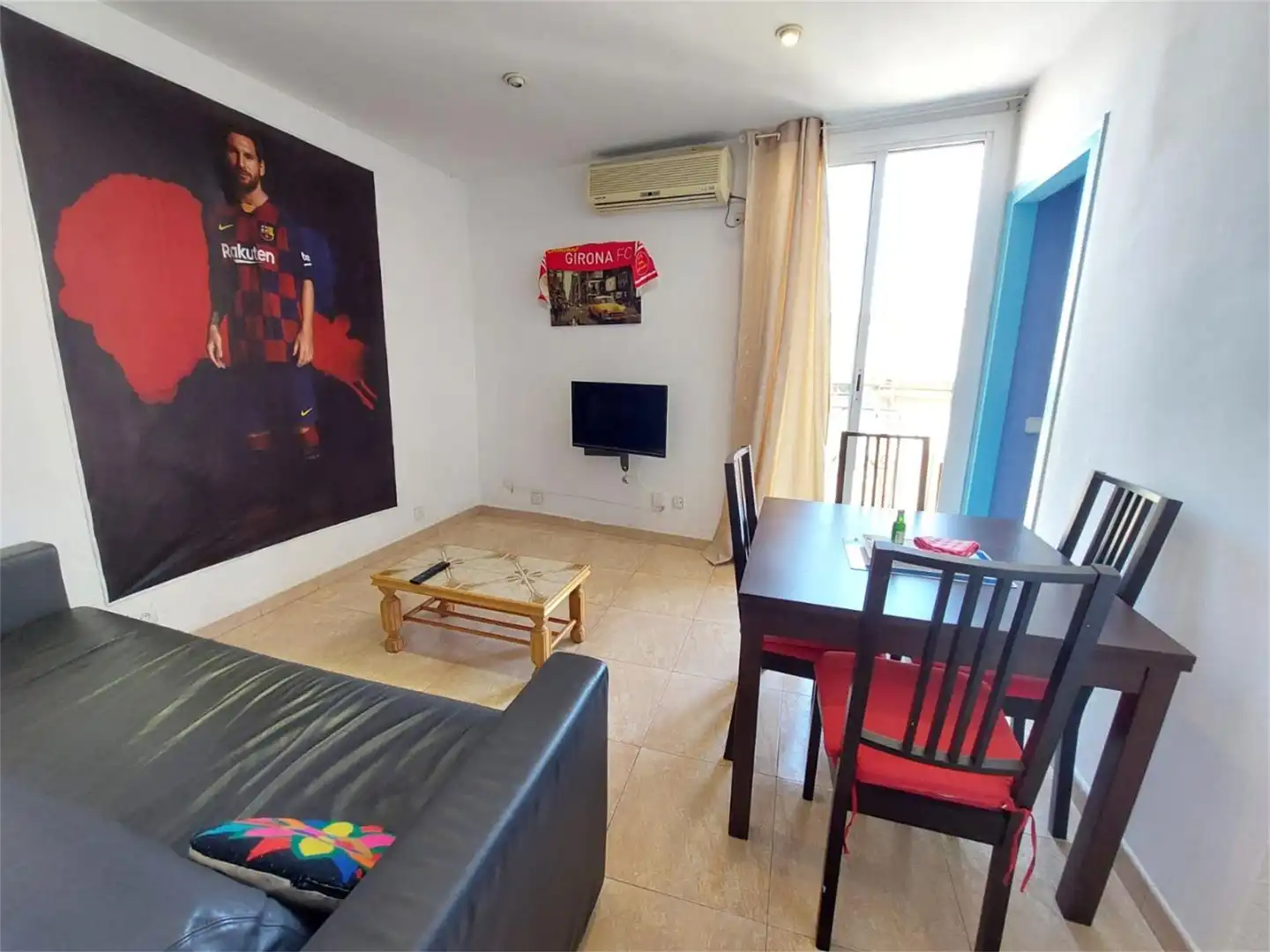 Habitació a Carrer de les Carretes, 55, El Raval Sala d'estar de Pis per a compartir en Barcelona amb Aire condicionat, Calefacció i Parquet