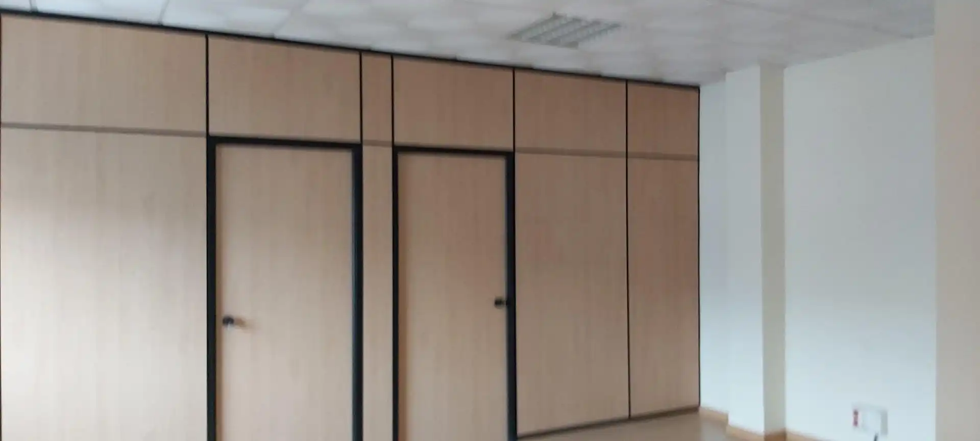 Industrial buildings for sale in Calle de la Iglesia, 5, Casco Urbano Industrial buildings for sale in Paracuellos de Jarama with Air Conditioner