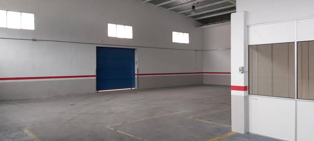 Nave industrial en Venta en Calle de la Iglesia, 5 en Casco Urbano