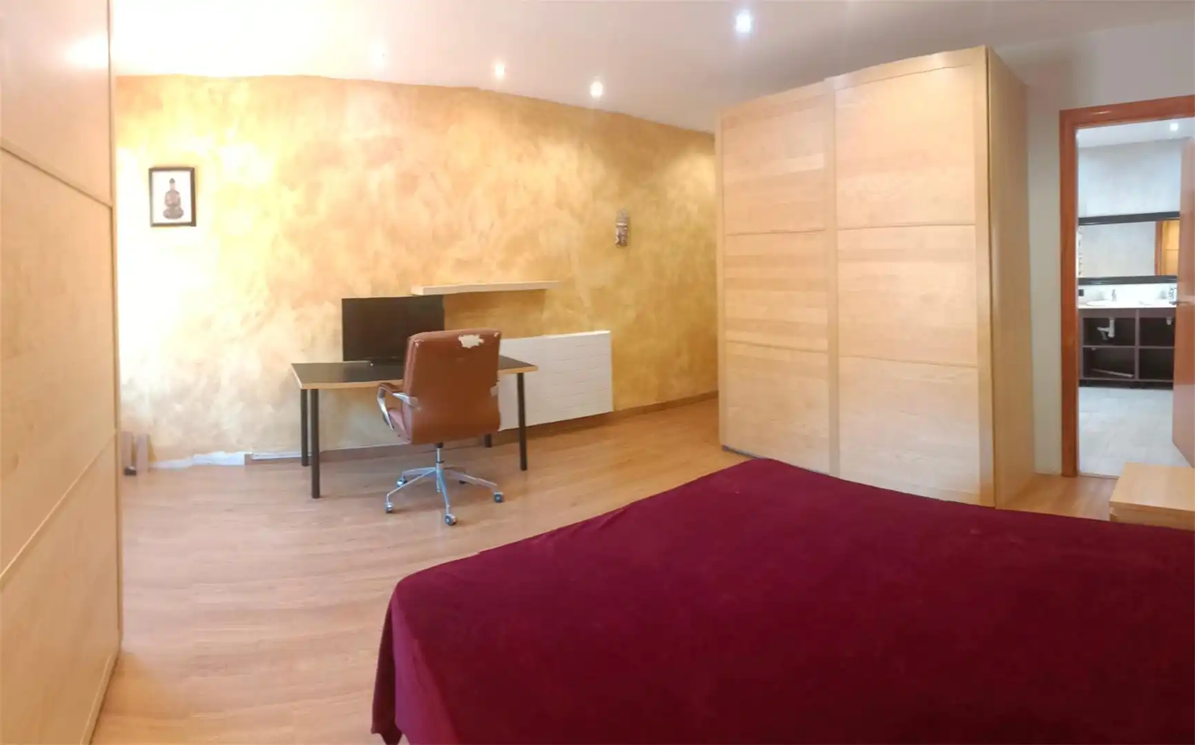 Habitación en Avinguda de Sant Llorenç, 15, Sant Llorenç Savall Habitación de Piso para compartir en Sant Llorenç Savall con Parquet, Terraza y Amueblado