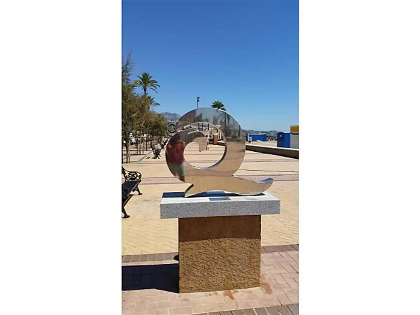 Apartments for rent in Paseo Marítimo Rey de España, 94, Playa de los Boliches Exterior view of Apartments for rent in Fuengirola with Air Conditioner, Swimming Pool and Balcony