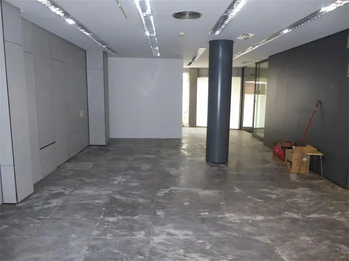 Commercial properties for sale in Calle Paz, 4, Versalles