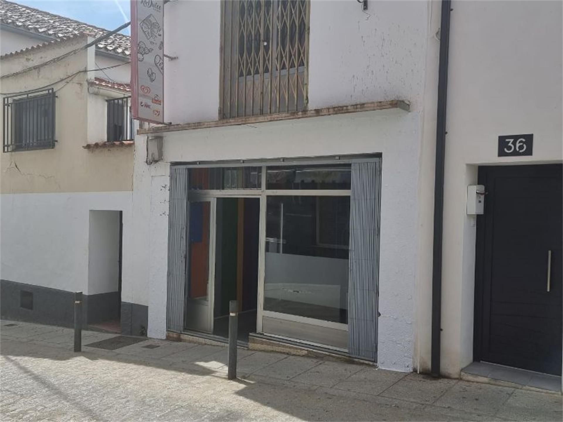 Geschaftsraum miete in Malpartida de Plasencia mit Klimaanlage