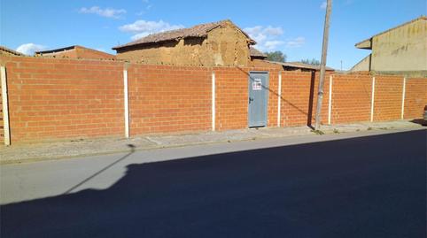 Foto 2 de Terreno en venta en Calle Mayor, 31, Villademor de la Vega, León