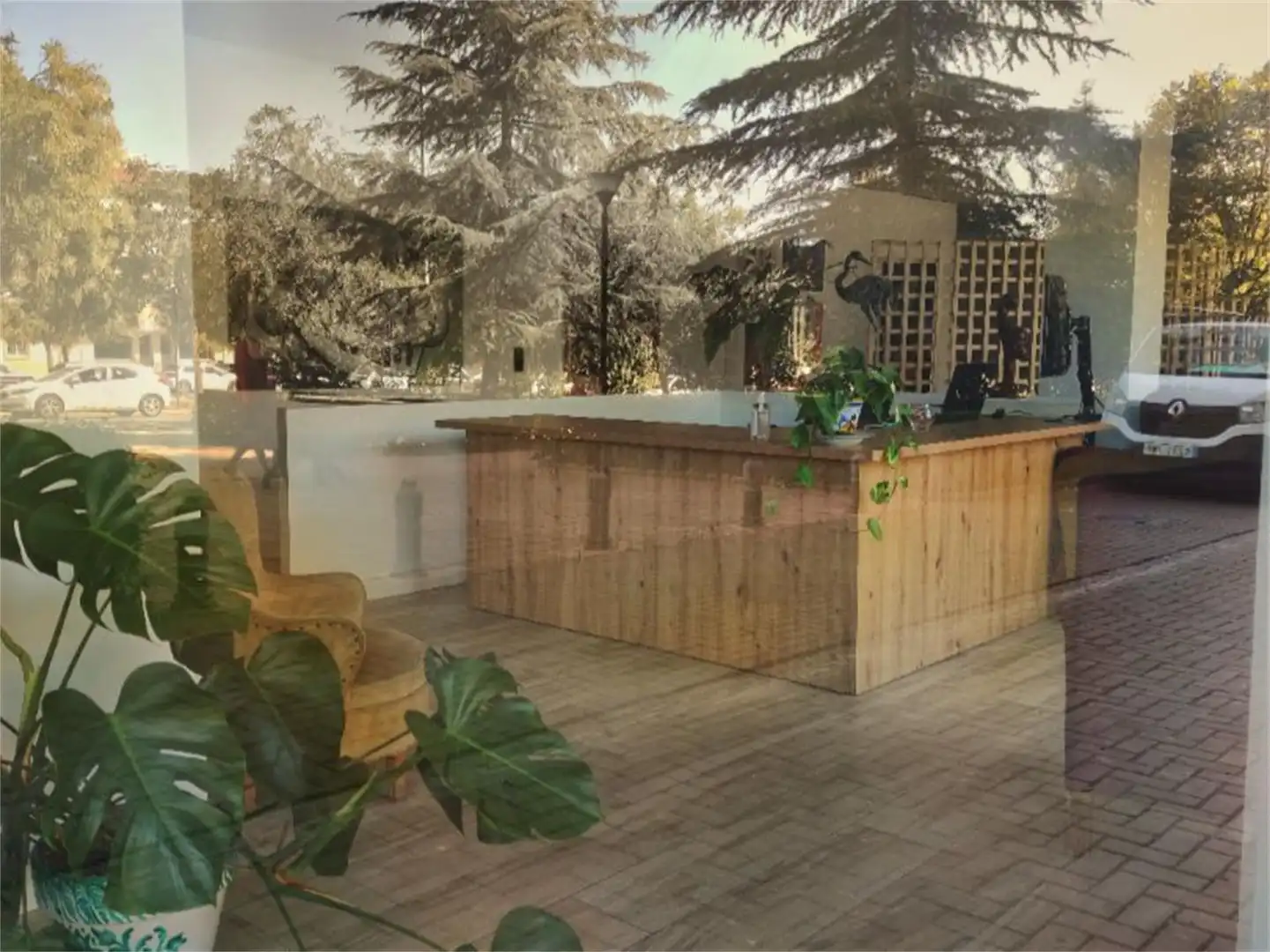 Commercial properties for rent in Calle Lance, 4, La Cruz Terrace of Commercial properties for rent in Granada with Parquet flooring and Furnished