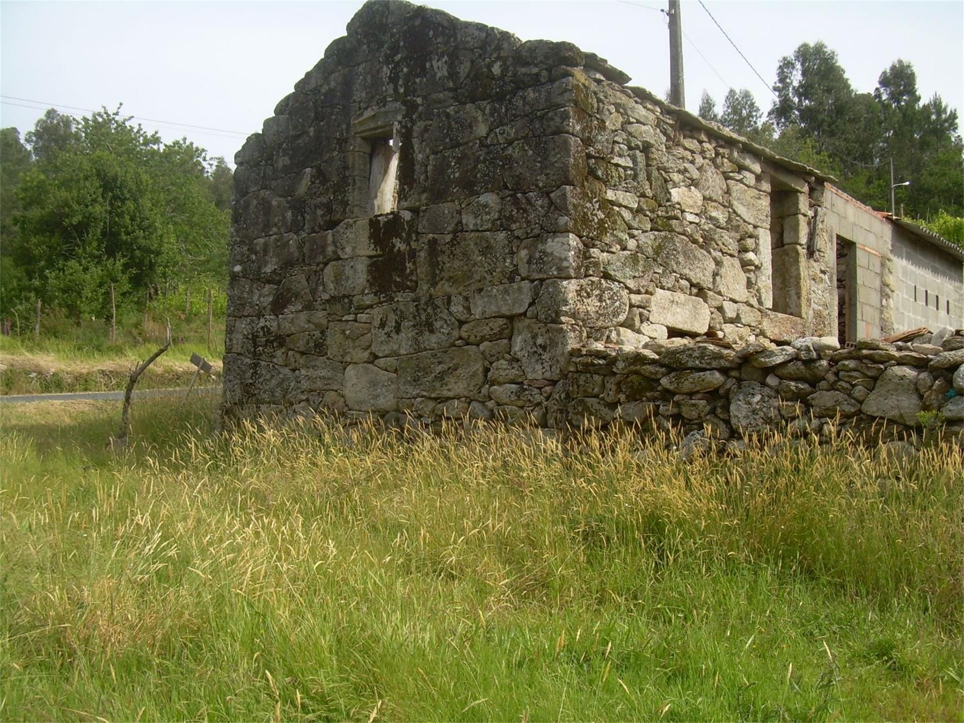 Vista exterior de Planta baja en venta en A Cañiza  