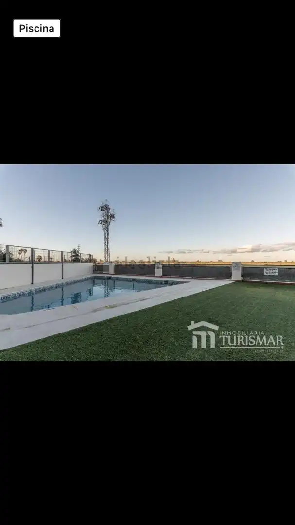 Attic for rent in Calle de los Gorriones, 20, Isla Canela Swimming pool of Attic for rent in Ayamonte with Air Conditioner, Terrace and Storage room