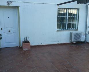 Terrasse von Einfamilien-Reihenhaus zum verkauf in Trujillo mit Klimaanlage, Terrasse und Balkon