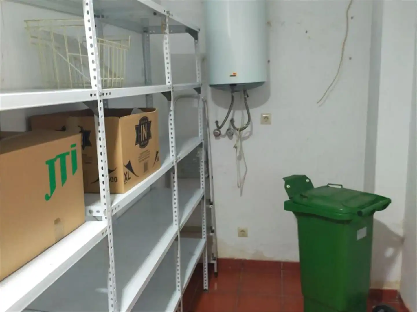 Local en venta en Linares con Aire acondicionado, Calefacción y Amueblado