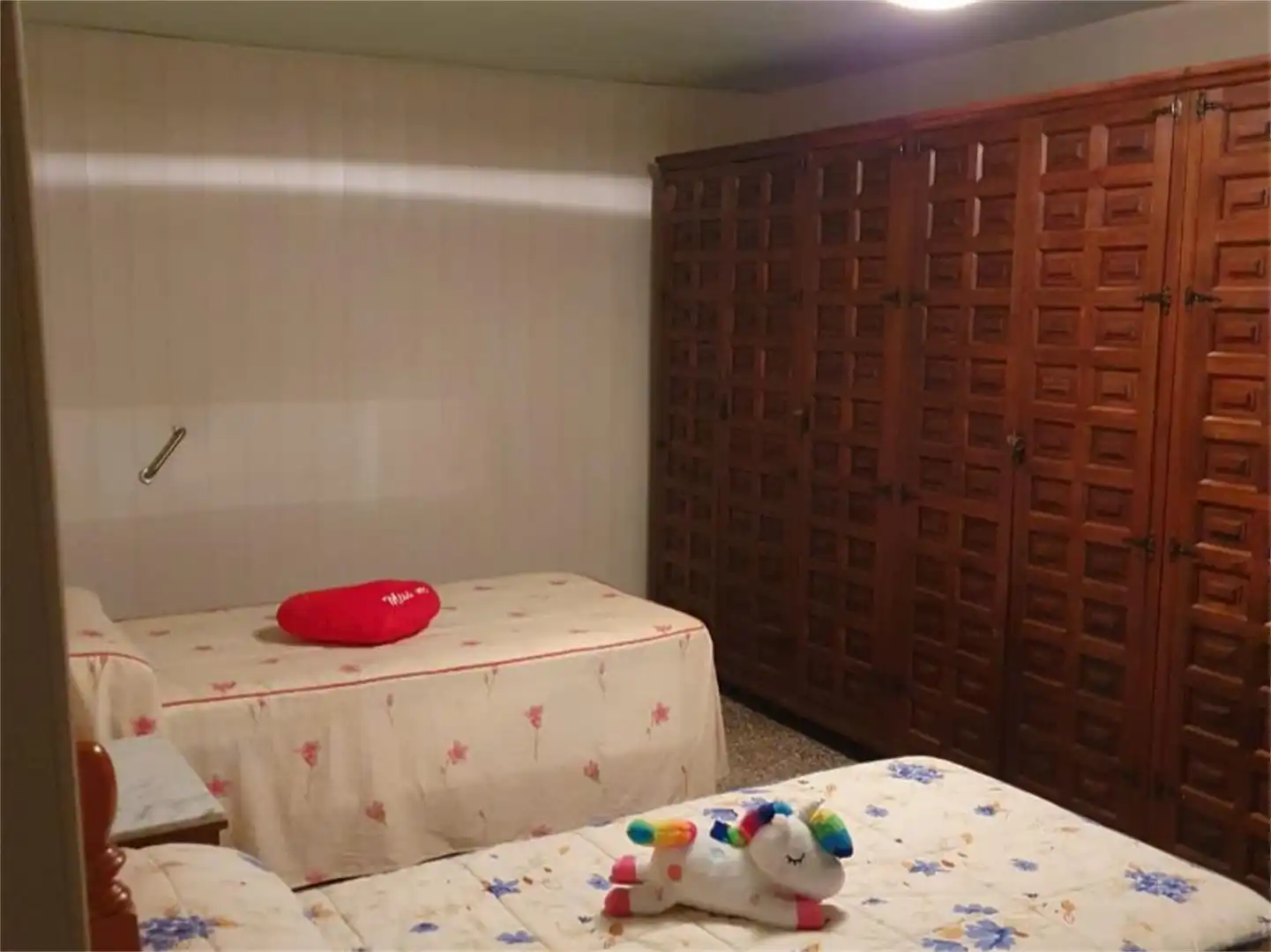 Schlafzimmer von Erdgeschoss zum Verkauf in Almonaster la Real mit Klimaanlage, Heizung und Abstellraum