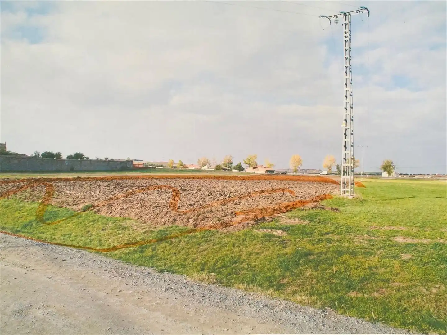 Residencial en venta en Adanero