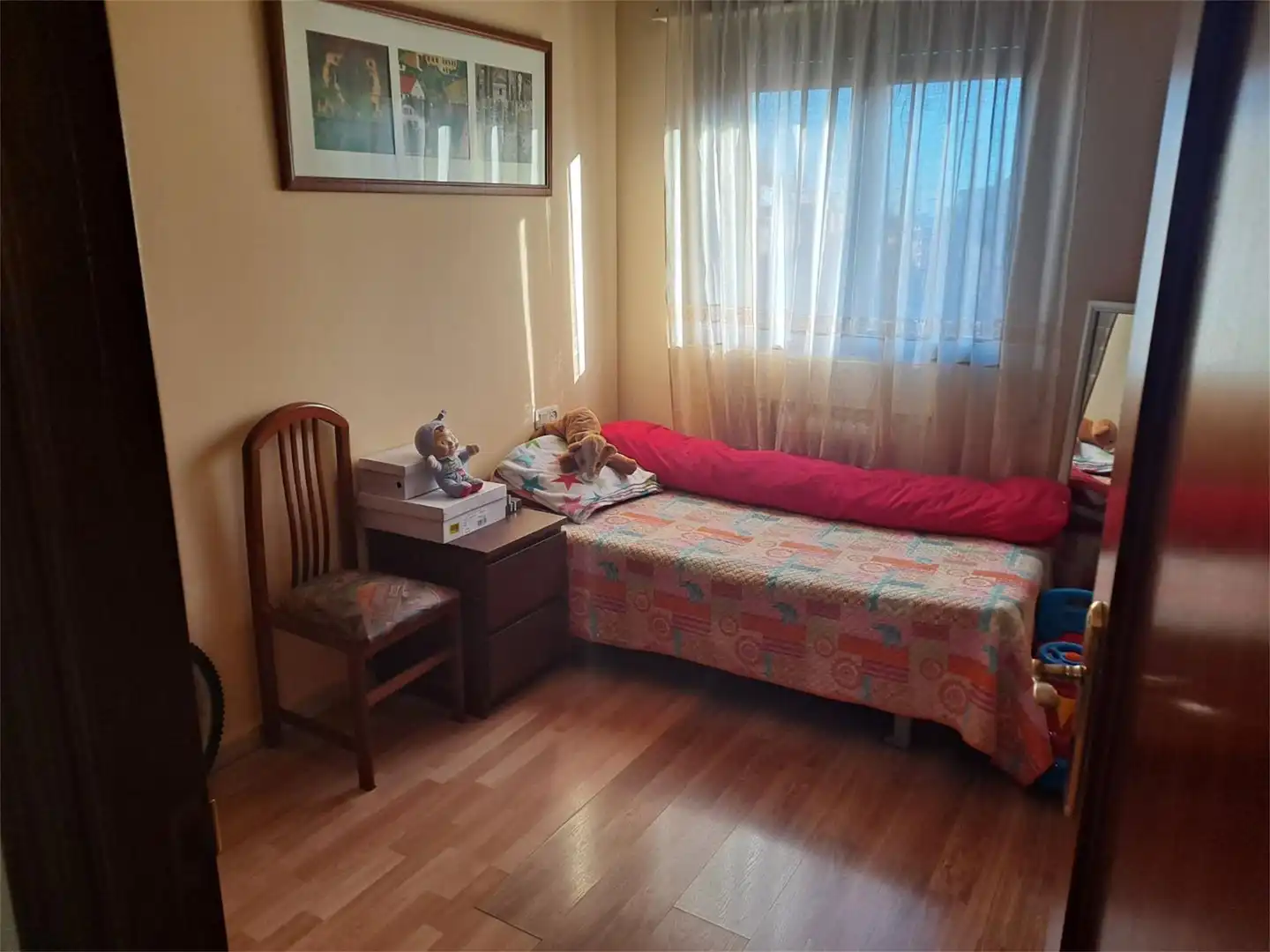 Piso en venta en Calle de Luis Anaya, 32, Pizarrales Habitación de Piso en venta en Salamanca con Calefacción, Parquet y Amueblado