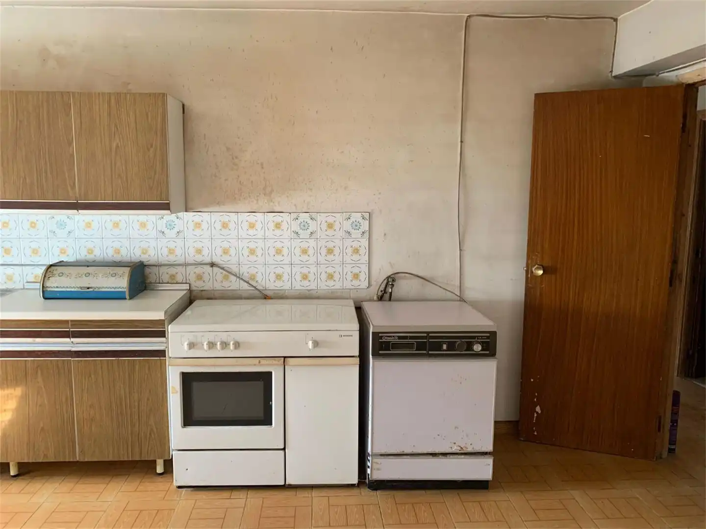 Cuina de Casa adosada en venda en Pías amb Traster i Balcó