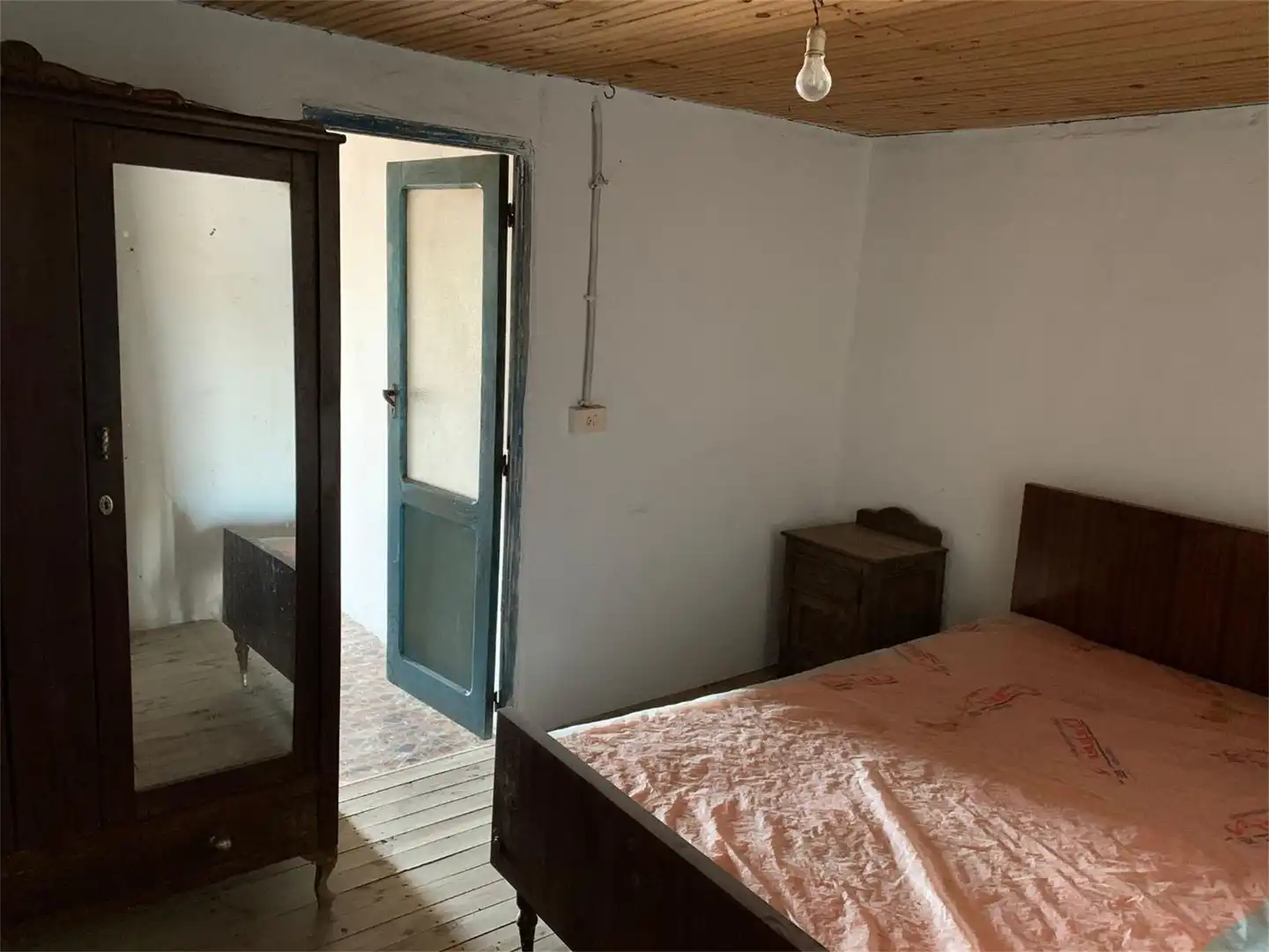 Dormitori de Casa adosada en venda en Pías amb Traster i Balcó