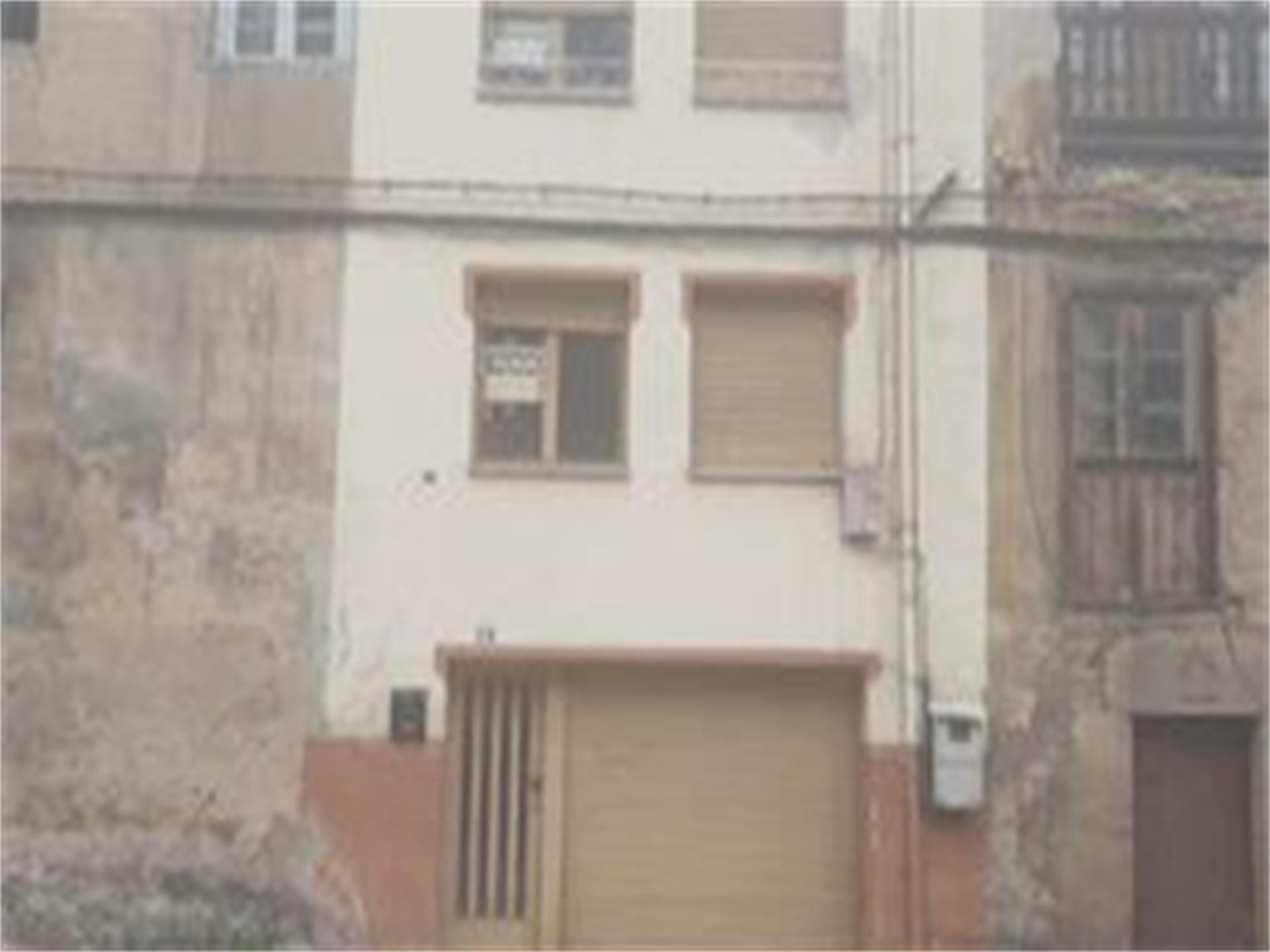 Vista exterior de Piso en venta en San Martín del Rey Aurelio con Parquet