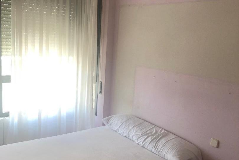 Apartment to share in Avenida de la Virgen de Loreto, 23, Centro, Madrid - image 1 Photo 1 of Apartment to share in Avenida de la Virgen de Loreto, 23, Centro, Madrid