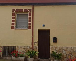 Vista exterior de Casa o xalet en venda en Hormilleja amb Balcó