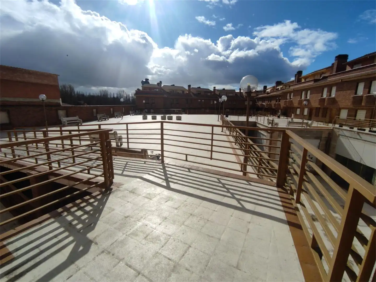 Casa adosada en venda a Calle Conde Garay, 24, Saldaña Terrassa de Casa adosada en venda en Saldaña amb Calefacció, Parquet i Terrassa