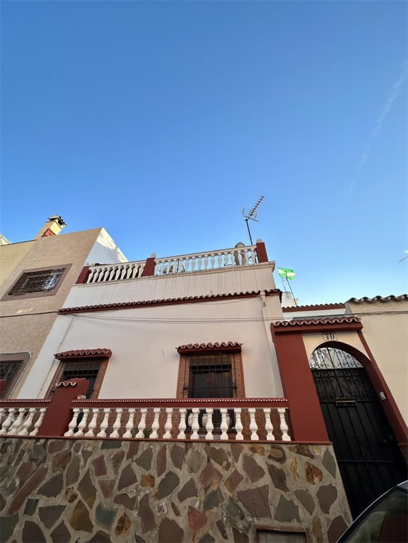 Exterior view of House or chalet for sale in Algeciras  with Terrace
