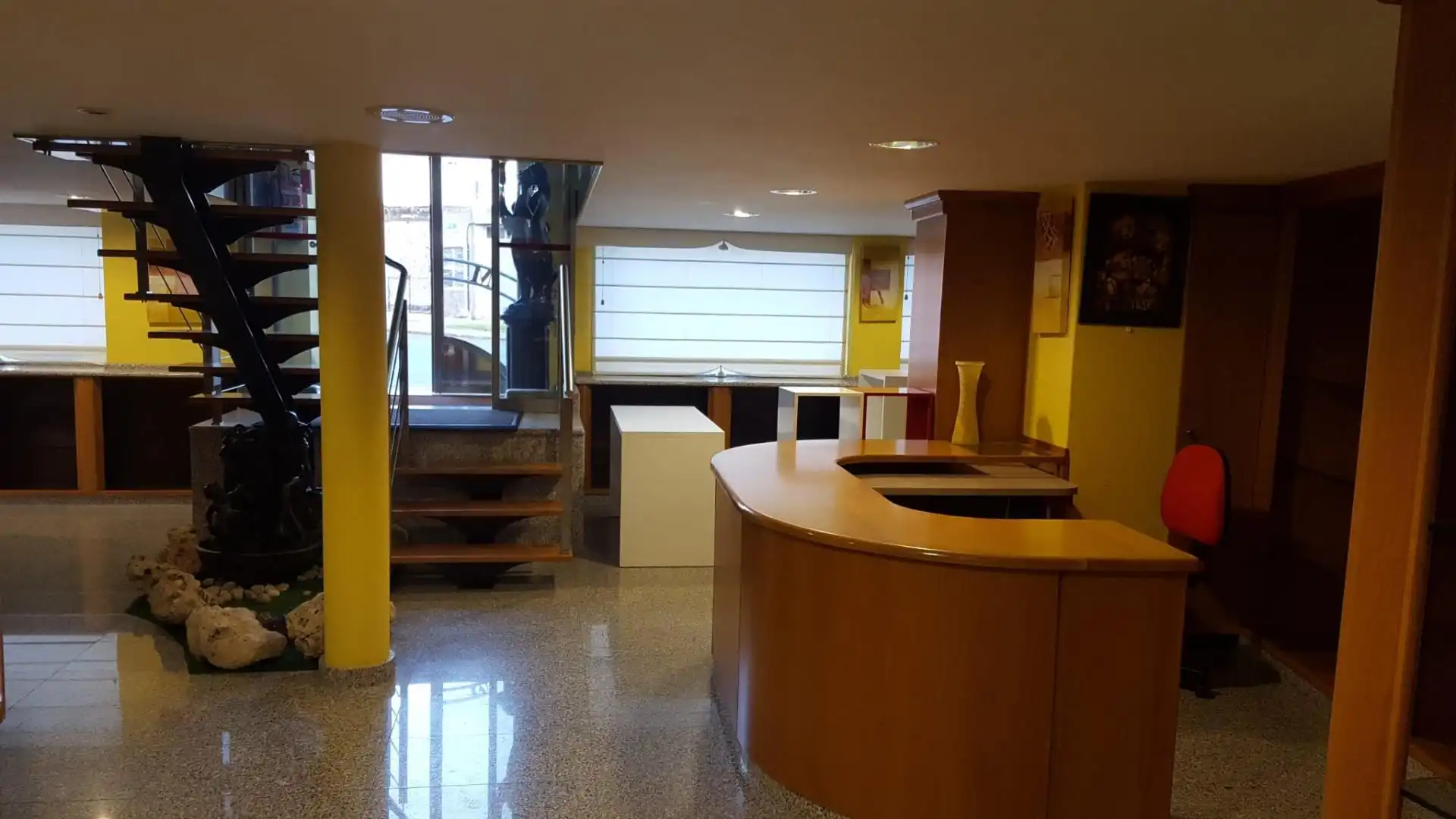 Commercial properties for rent in Cerceda