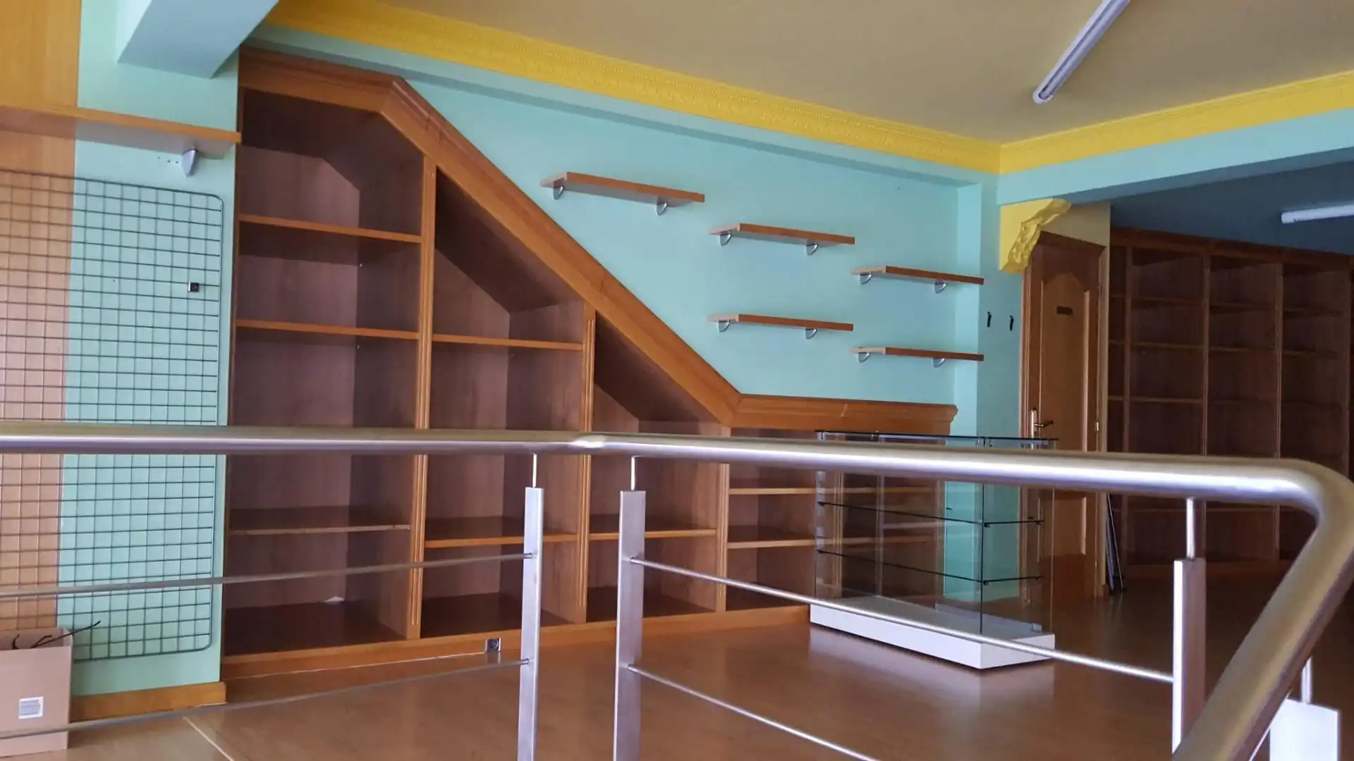 Commercial properties for rent in Cerceda