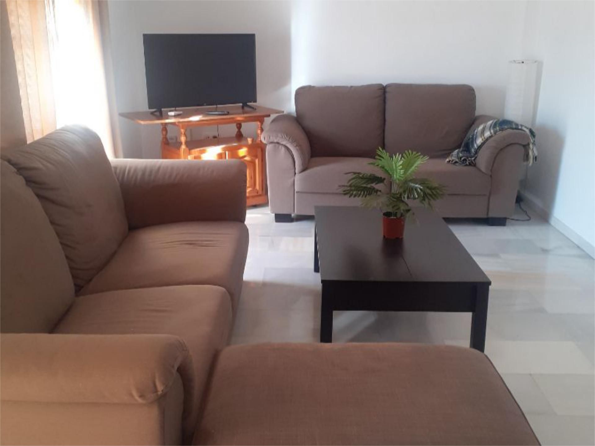 Flat to rent in Calle Olvera, 1, El Cuervo de Sevilla