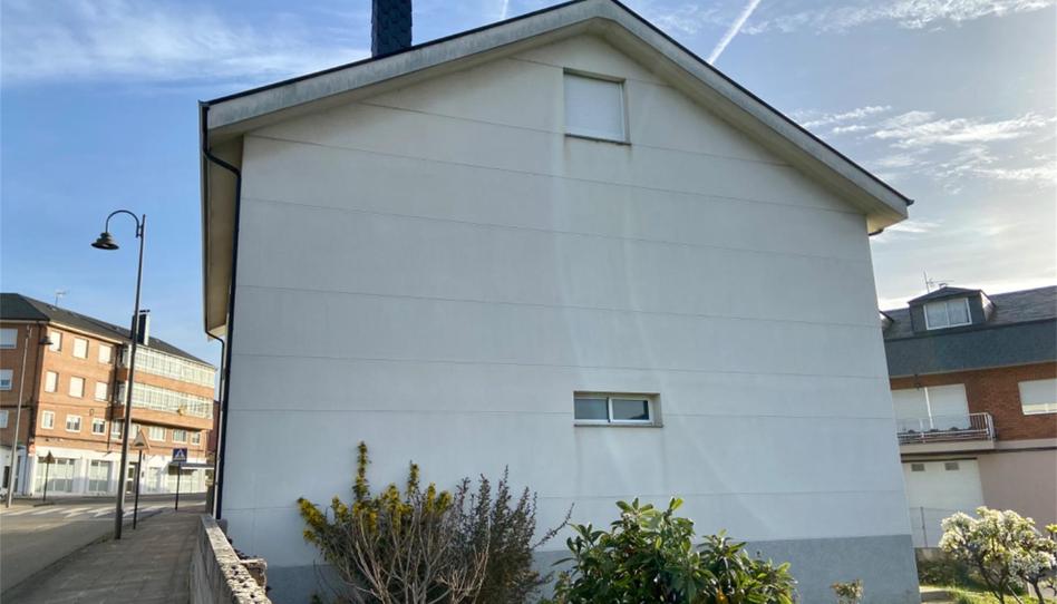 Casa o xalet en venda a Calle Jesús y María, 2, Fabero, León - imatge 1 Foto 1 de Casa o xalet en venda a Calle Jesús y María, 2, Fabero, León