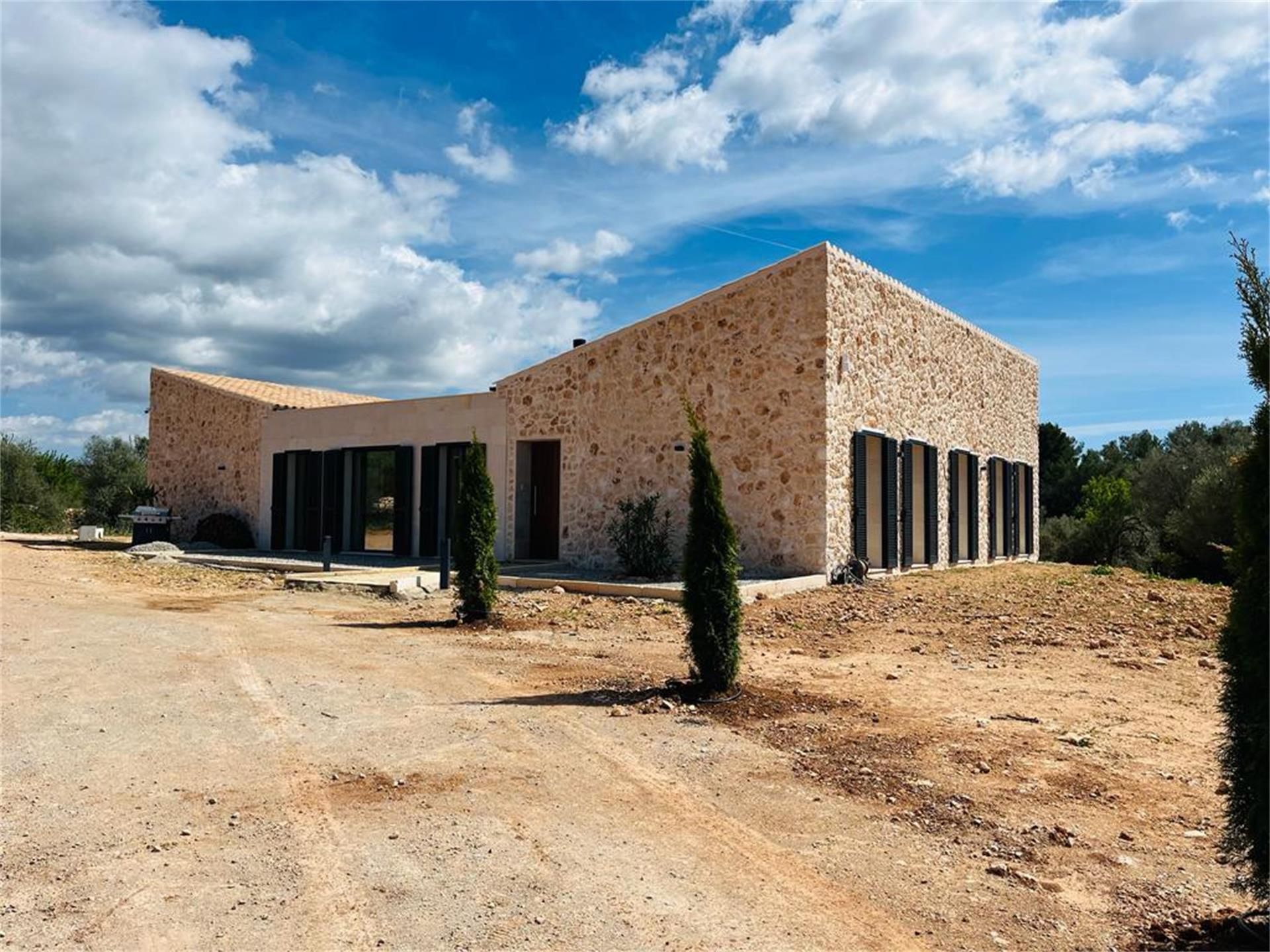 Vista exterior de Finca rústica en venda en  Palma de Mallorca amb Aire condicionat, Terrassa i Piscina