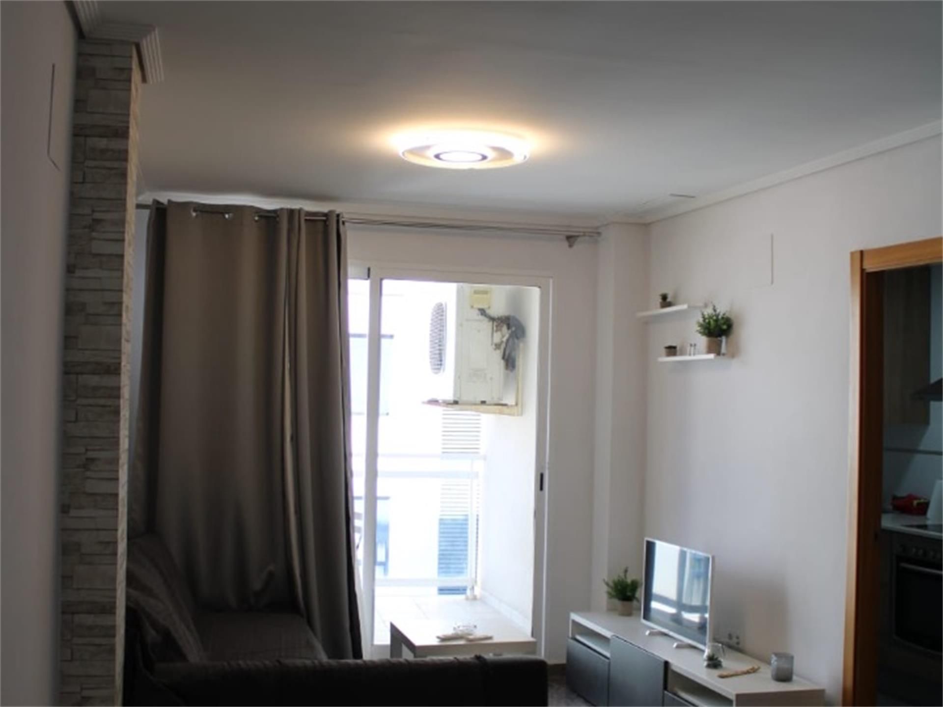 Flat to rent in Carrer de Vilanova D'avinyó, 50, Llandels Living room of Flat to rent in Peñíscola / Peníscola with Air Conditioner and Balcony