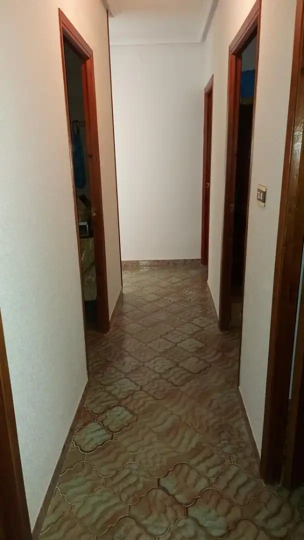 Piso en venta en Calle Rela, 88, Pinofranqueado Piso en venta en Pinofranqueado con Terraza y Balcón