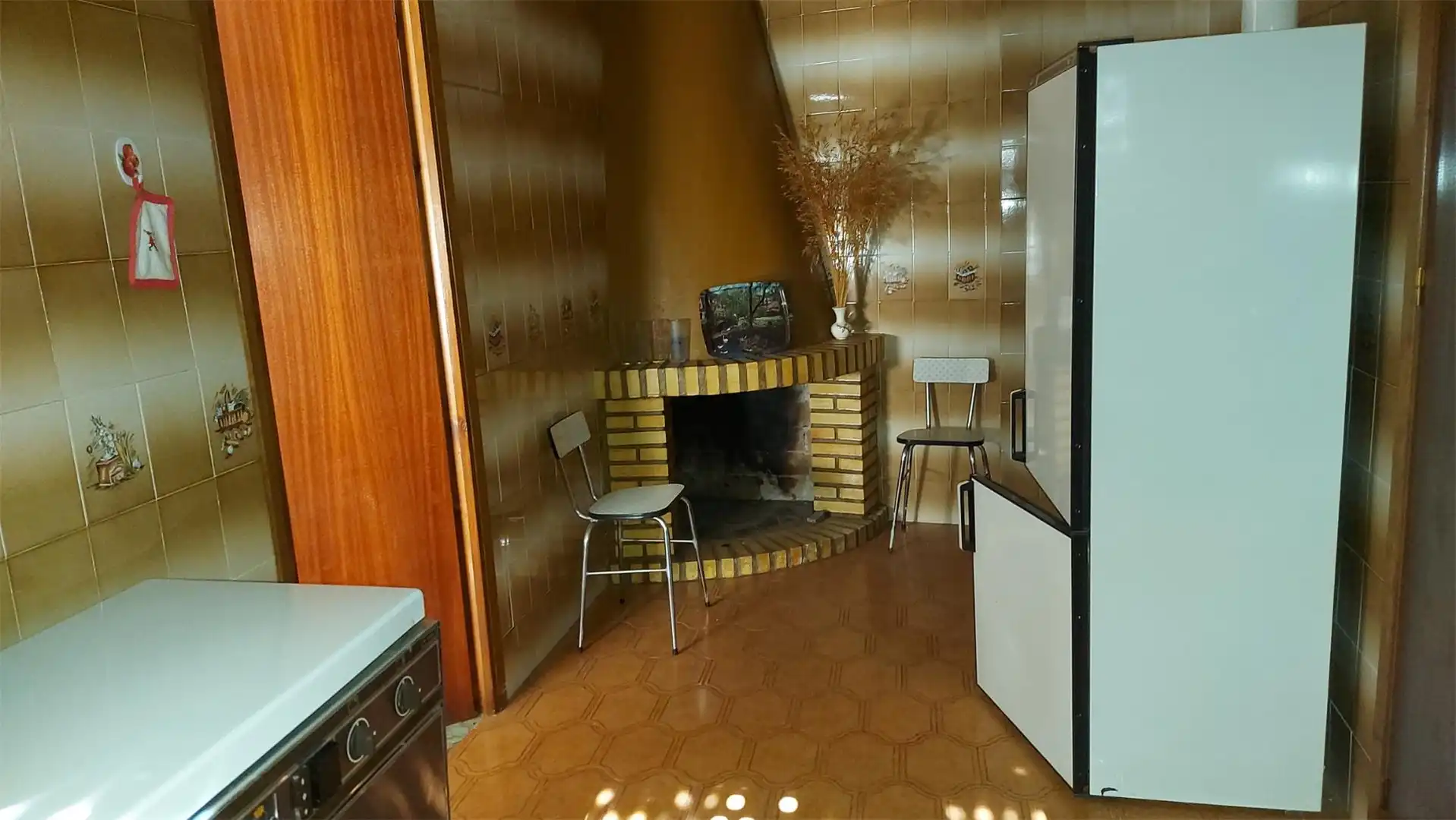 Piso en venta en Calle Rela, 88, Pinofranqueado Cocina de Piso en venta en Pinofranqueado con Terraza y Balcón