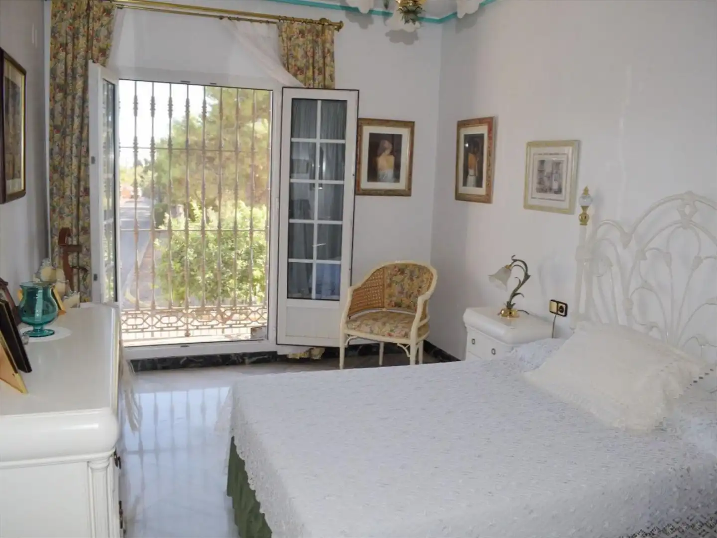 Casa o xalet en venda a Calle Colina, 198, Torrequinto Dormitori de Casa o xalet en venda en Alcalá de Guadaira