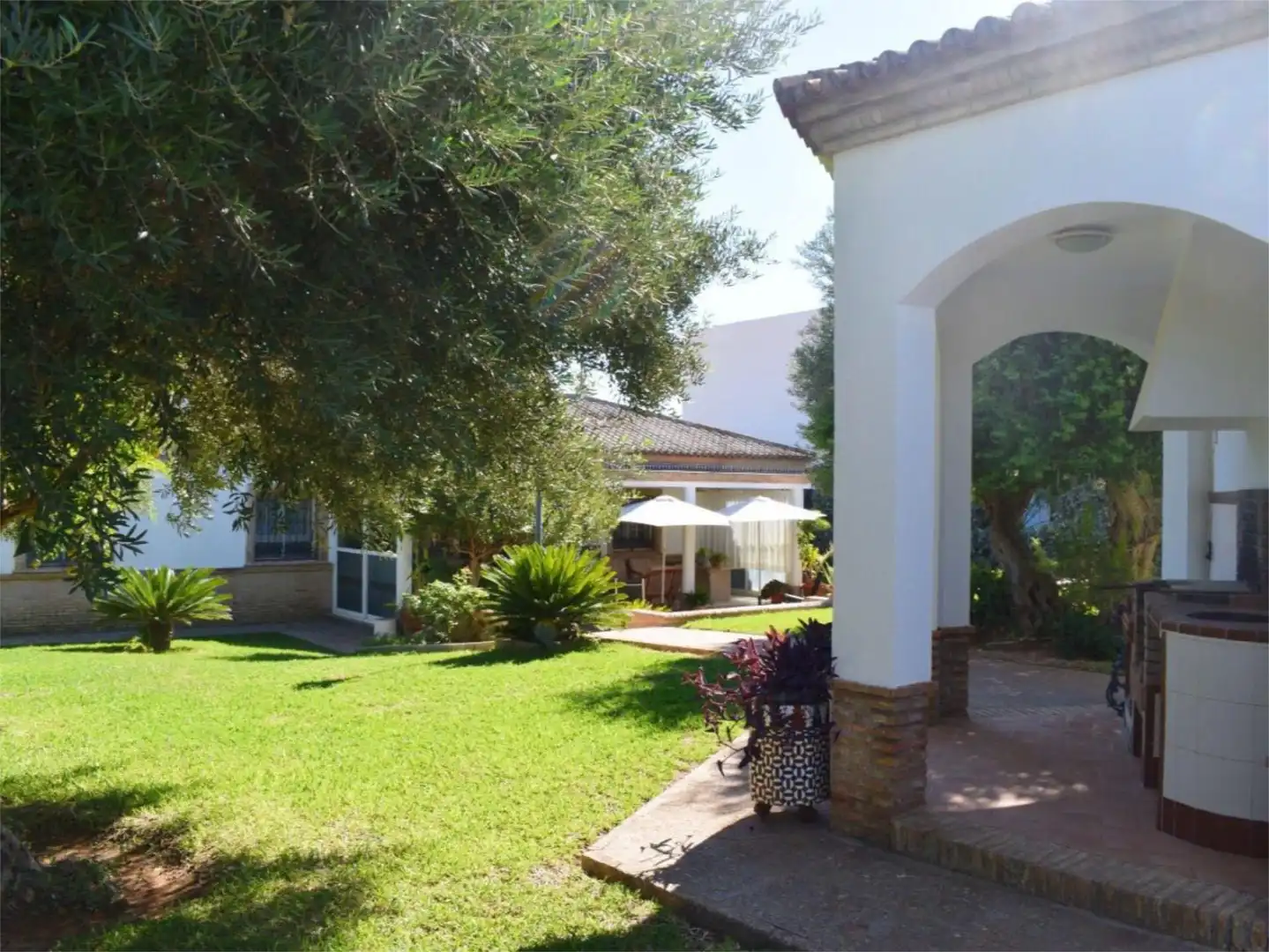 Casa o xalet en venda a Calle Colina, 198, Torrequinto Jardí de Casa o xalet en venda en Alcalá de Guadaira