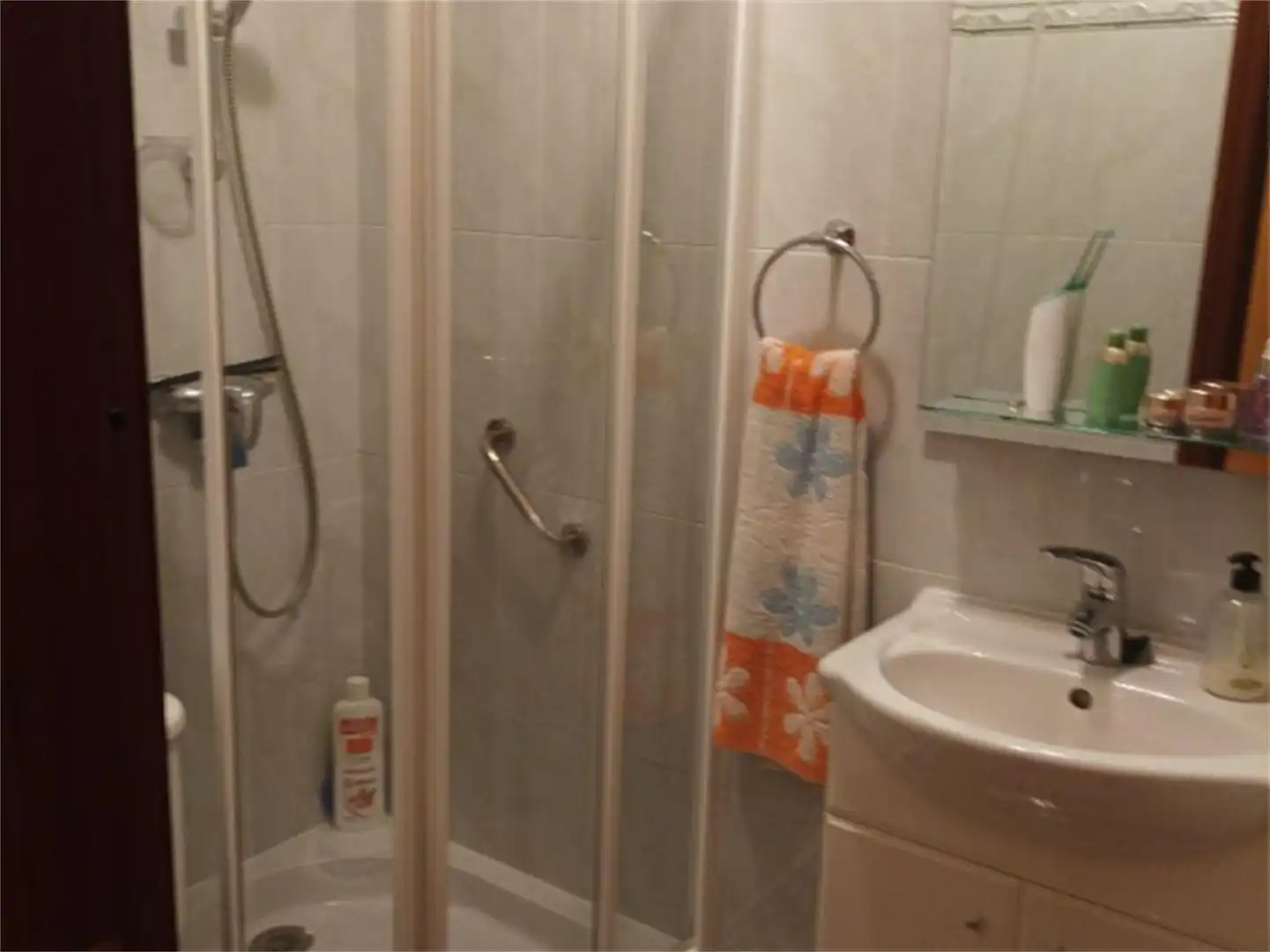Flat for sale in Avenida Valladolid, 22, El Carmen - Casas del Hogar Bathroom of Flat for sale in Palencia Capital with Balcony