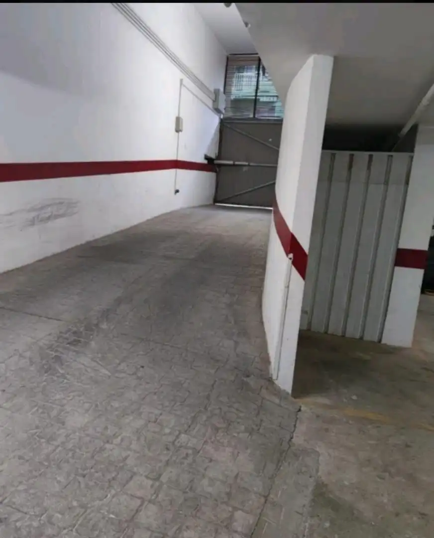 Garaje de alquiler en Avinguda de la Pau, 22, L'Alcúdia de Crespins Garaje de alquiler en L'Alcúdia de Crespins