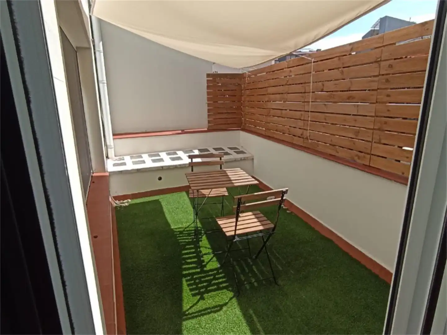 Einfamilien-Reihenhaus zum Verkauf in Carrer de Roger de Flor, 38, Fonts dels Capellans - Sagrada Família Terrasse von Einfamilien-Reihenhaus zum Verkauf in Manresa mit Klimaanlage und Terrasse