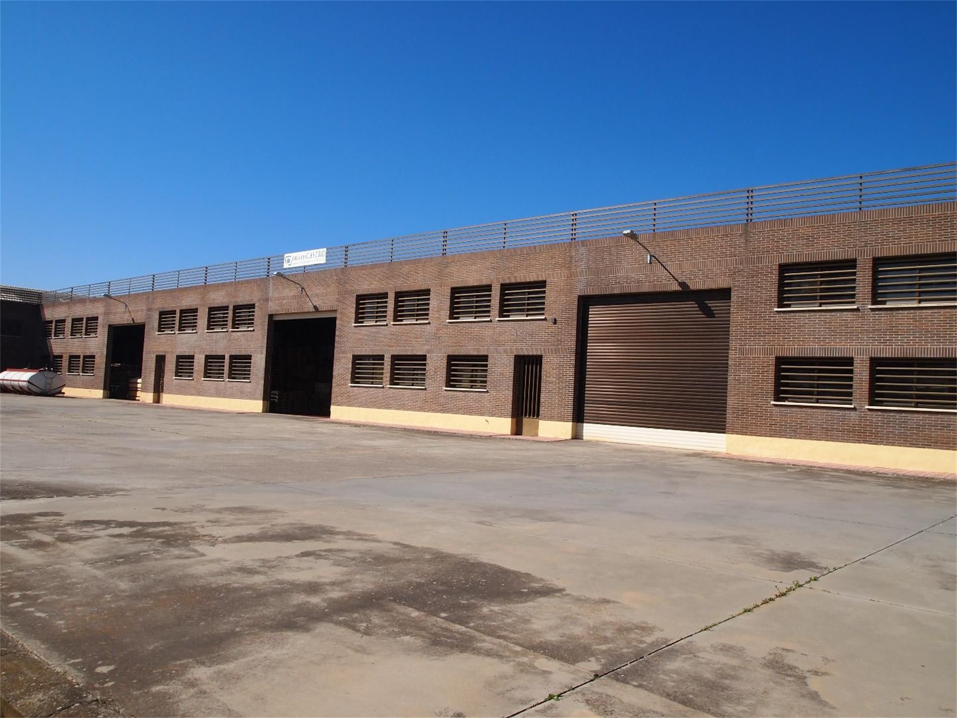 Exterior view of Industrial buildings for sale in Aranjuez