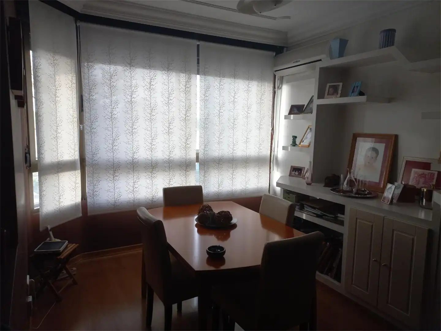 Einfamilien-Reihenhaus zum Verkauf in Calle de la Peseta, 31, San Pedro Esszimmer von Einfamilien-Reihenhaus zum Verkauf in Albacete Capital mit Klimaanlage, Terrasse und Balkon