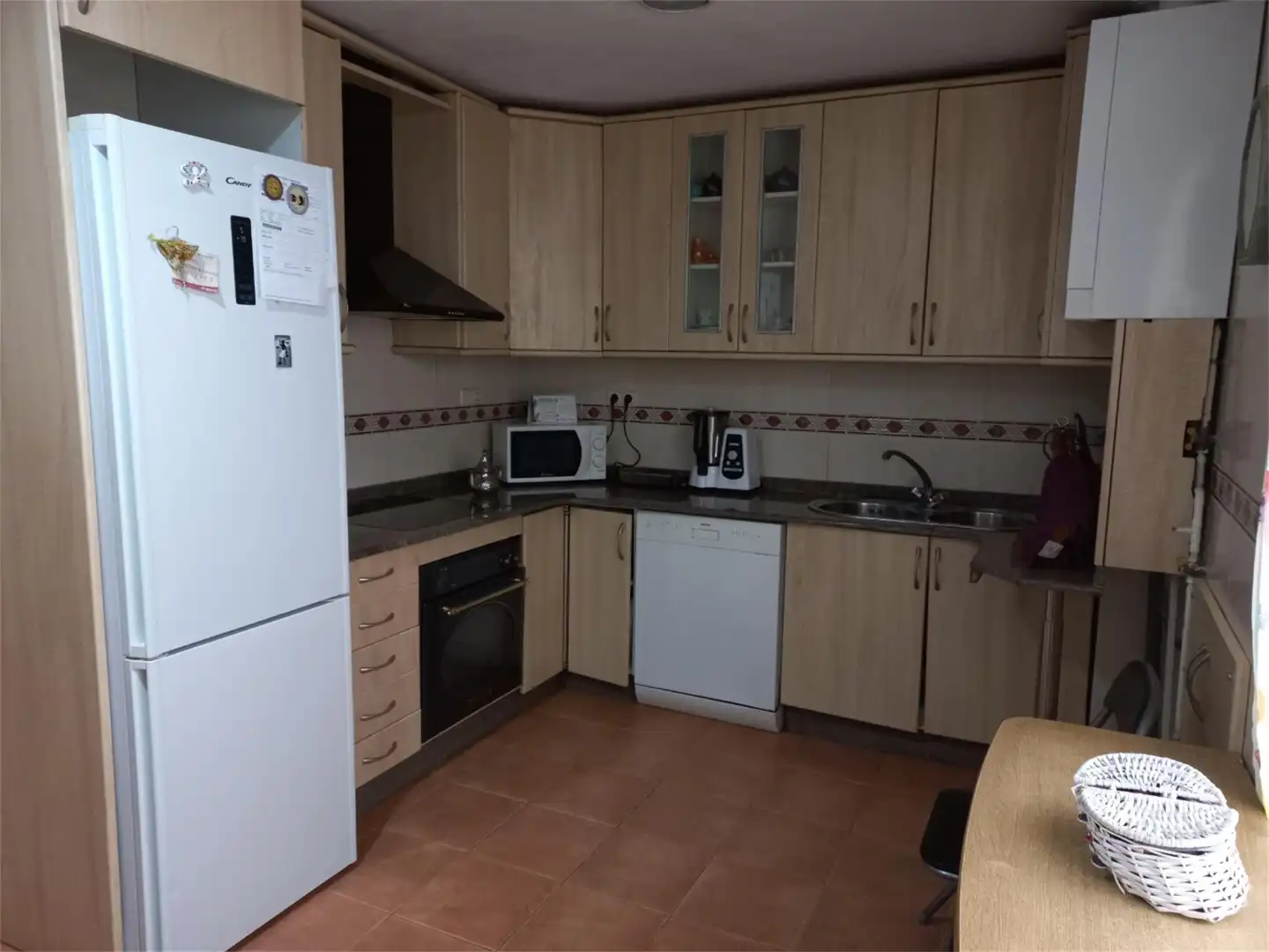 Einfamilien-Reihenhaus zum Verkauf in Calle de la Peseta, 31, San Pedro Küche von Einfamilien-Reihenhaus zum Verkauf in Albacete Capital mit Klimaanlage, Terrasse und Balkon