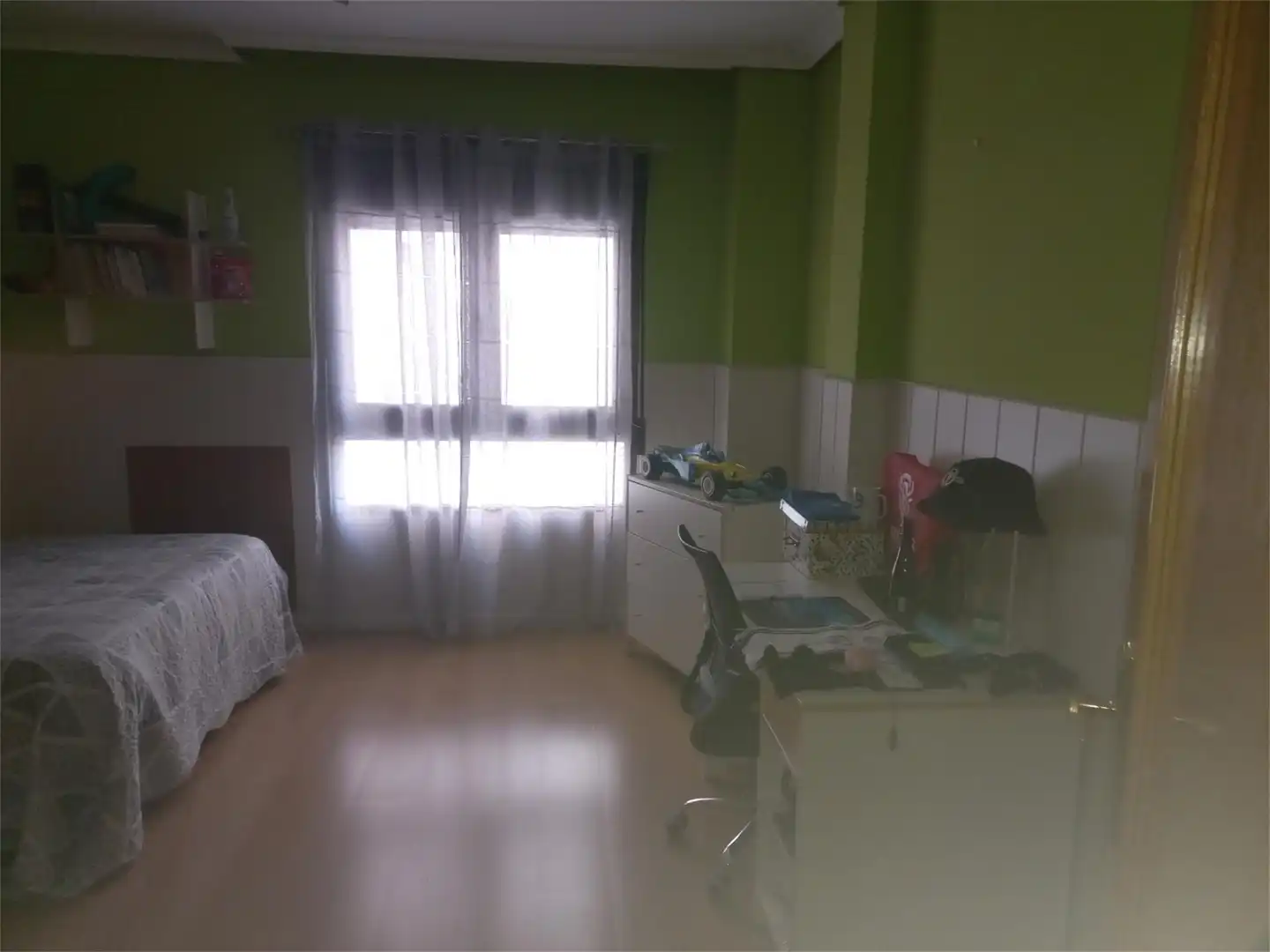 Einfamilien-Reihenhaus zum Verkauf in Calle de la Peseta, 31, San Pedro Schlafzimmer von Einfamilien-Reihenhaus zum Verkauf in Albacete Capital mit Klimaanlage, Terrasse und Balkon