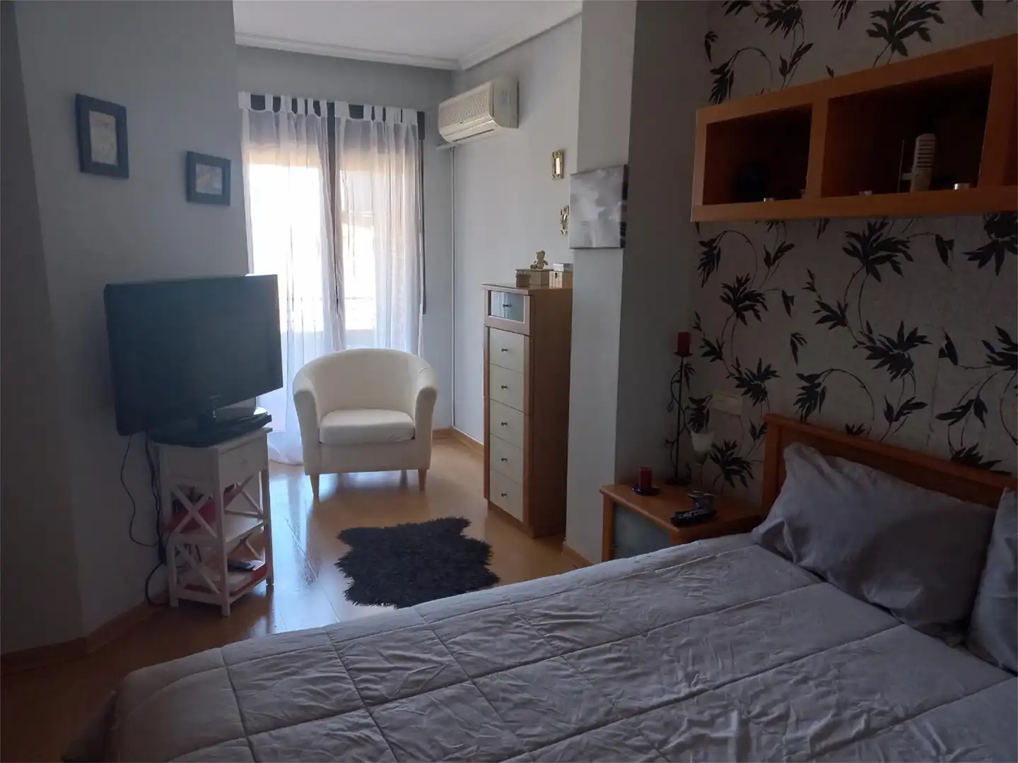 Einfamilien-Reihenhaus zum Verkauf in Calle de la Peseta, 31, San Pedro Schlafzimmer von Einfamilien-Reihenhaus zum Verkauf in Albacete Capital mit Klimaanlage, Terrasse und Balkon