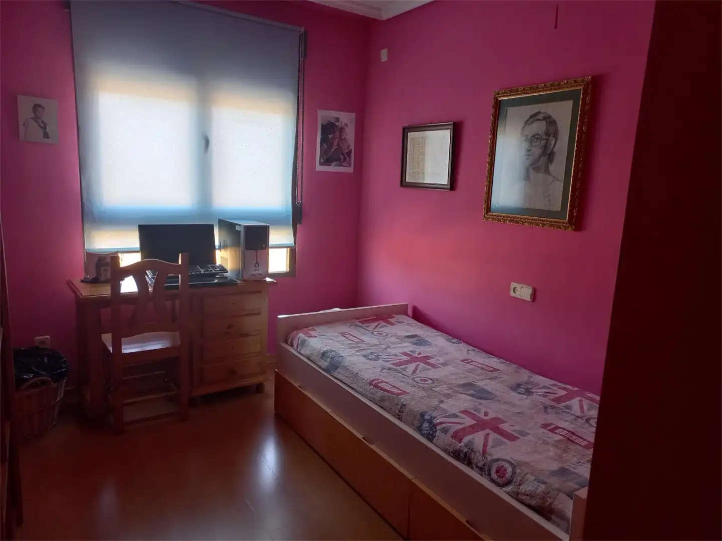 Einfamilien-Reihenhaus zum Verkauf in Calle de la Peseta, 31, San Pedro Schlafzimmer von Einfamilien-Reihenhaus zum Verkauf in Albacete Capital mit Klimaanlage, Terrasse und Balkon