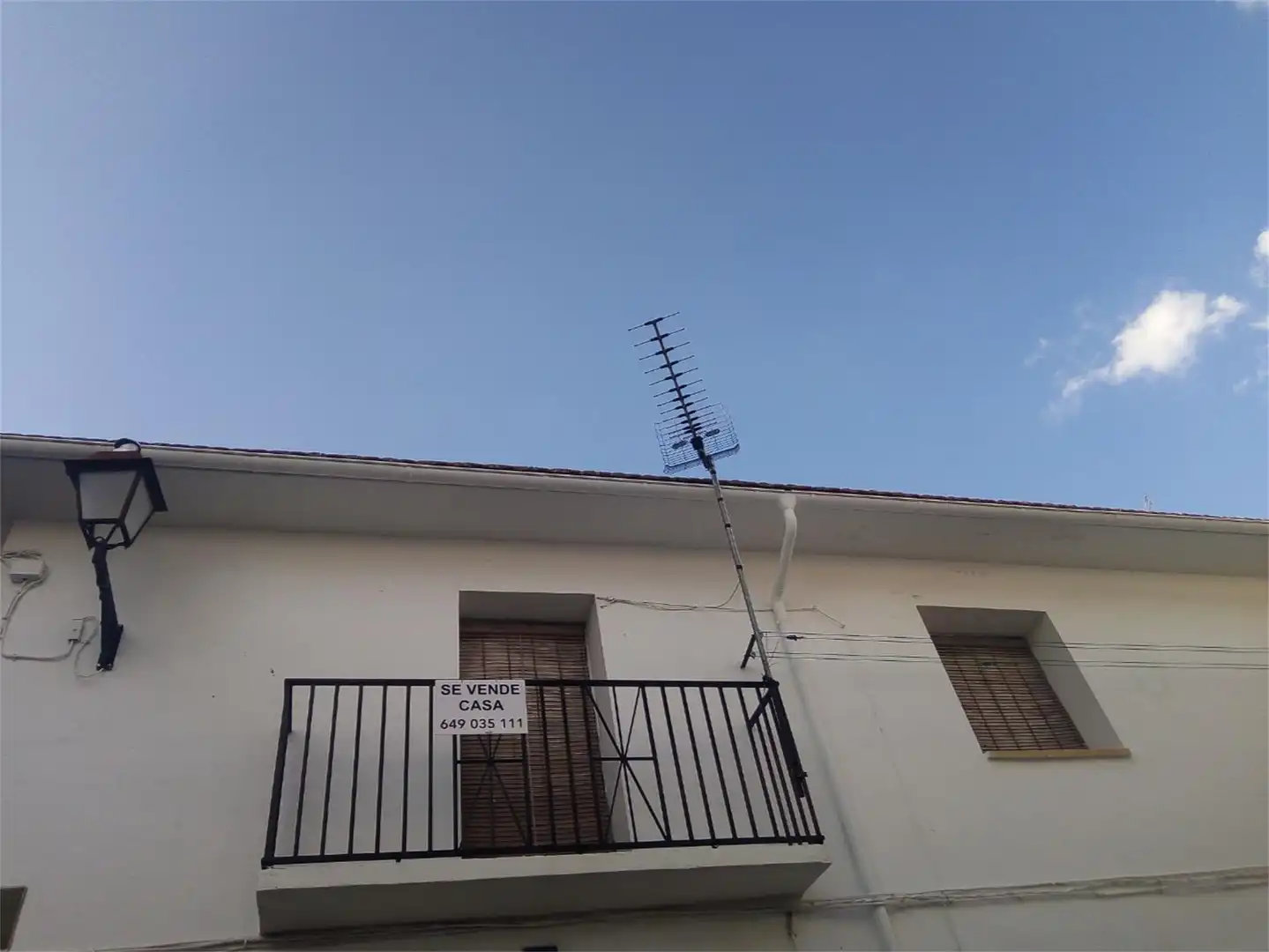 Exterior view of Flat for sale in Deleitosa  with Balcony