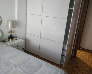 Bedroom of Flat for sale in Oviedo 